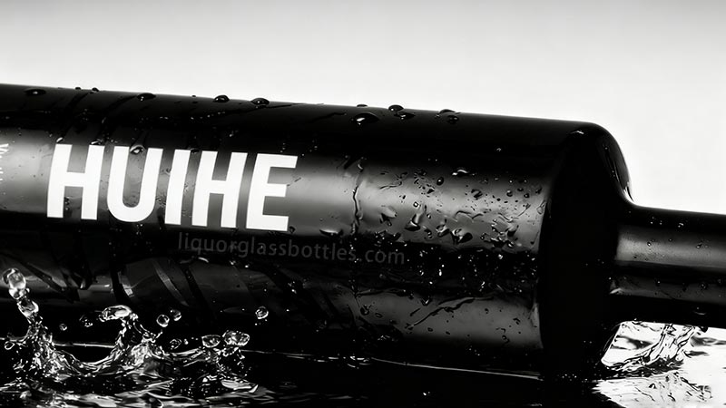 Top 10 Custom Whiskey Bottle Manufacturers-black whisky bottle Top 10 botella de botella de whisky personalizada botella de whisky-whisky-whisky