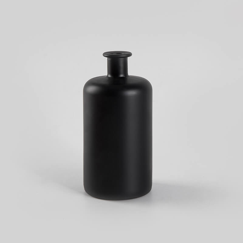 botella de espíritu negro
