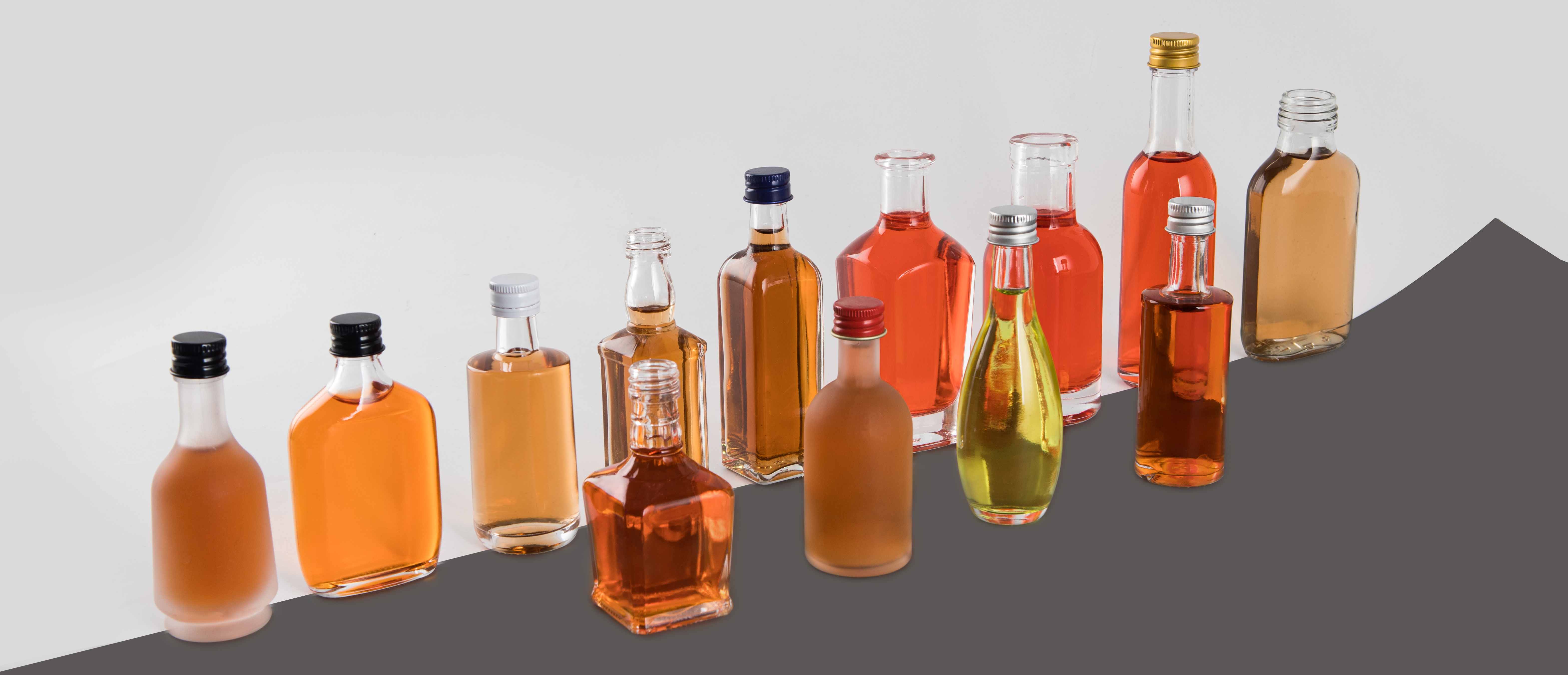mini botellas de vidrio de alcohol de 50 ml