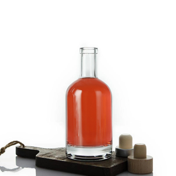 Botella de licor de vidrio s&uacute;per fisa n&oacute;rdico