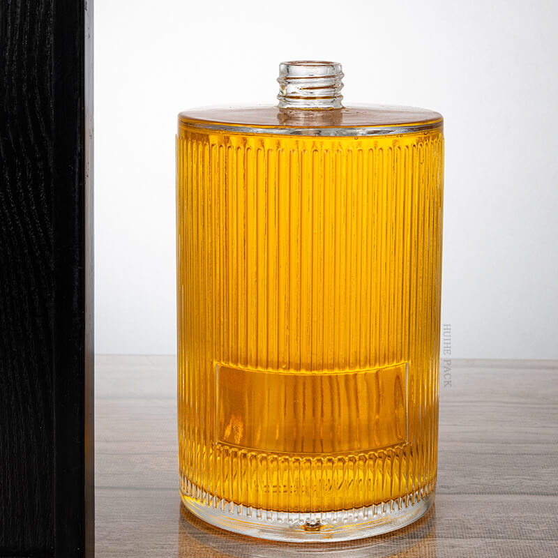 Botella vertical de licor de cilindro acanalado-4