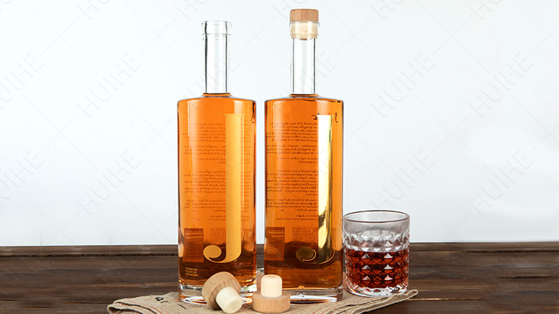 Botella de licor redonda cl&aacute;sica - Botella de licores ovalada Philadelphia