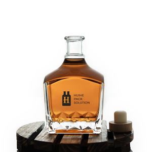 Decantador de whisky de cristal cuadrado con tapa de corcho de 750 ml