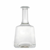Botella de licor de vidrio de 250 ml cuello delgado de cuerpo de cuerpo trapezoidal de 750 ml