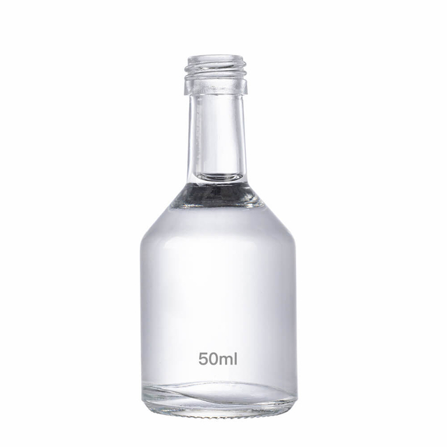 Botellas de alcohol pequeñas de vidrio de pedernal transparente de cuello solitario de 50 ml a granel