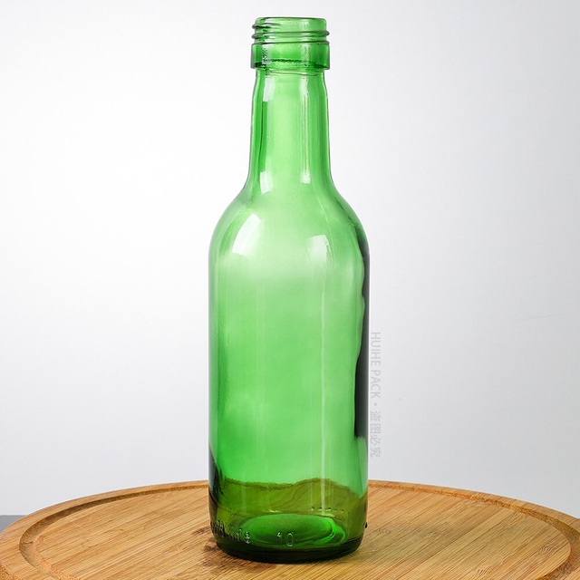 Botella de vidrio de sake Sujo verde de Corea de 150 ml al por mayor