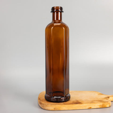 Botellas de whisky de vidrio hex&aacute;gono 50cl personalizado