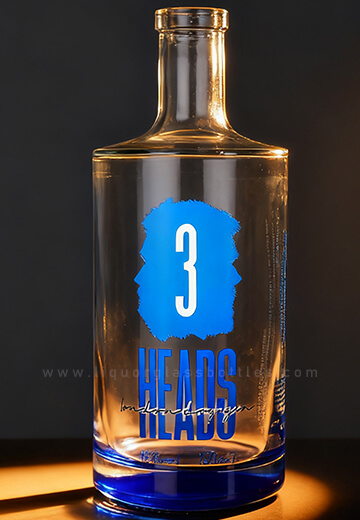 Botella de cristal de whisky