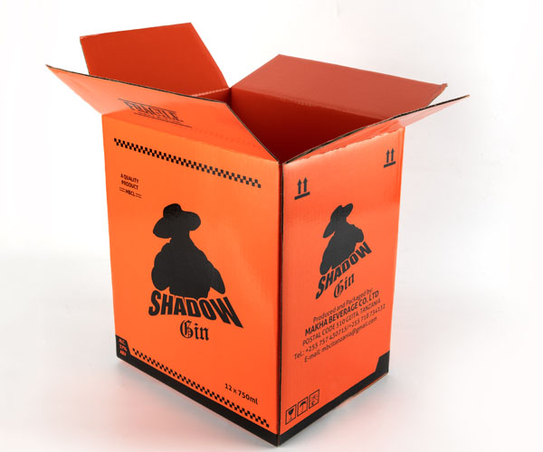 caja de cart&oacute;n de licor