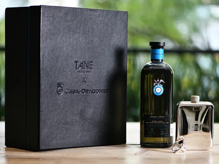 blog Tequila Bottles Square-2 Blog Botellas de Tequila Square-2