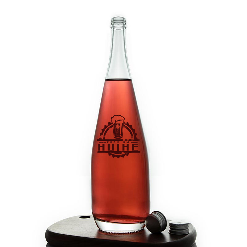Botella de copa de vino de frutas con tapón de rosca