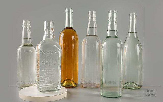 botella de licor de pedernal