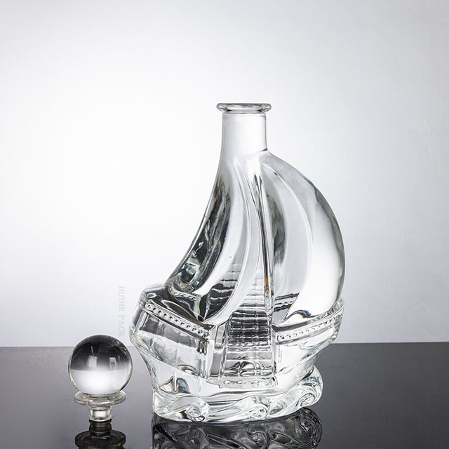 Vela de navegaci&oacute;n - Botella de licor de vidrio de dise&ntilde;o &uacute;nico de dise&ntilde;o