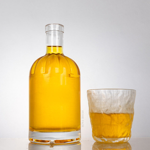 Cilindro de hombro bulboso 750 ml de botella de licor de vidrio transparente