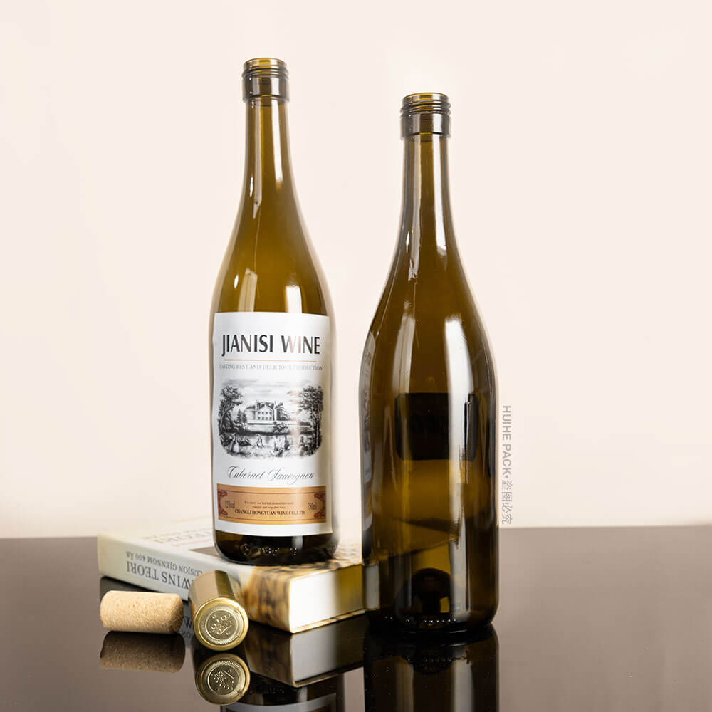 botella de vino tinto