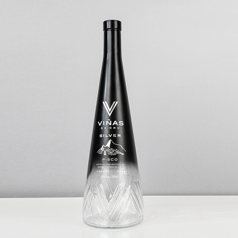 500 ml de 700 ml de esp&iacute;ritu de vidrio de cuello c&oacute;nico al por mayor botella con tapa de corcho