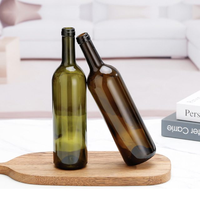 Botella de vino tinto burdeos con corcho, ámbar verde vacío, 750 ml