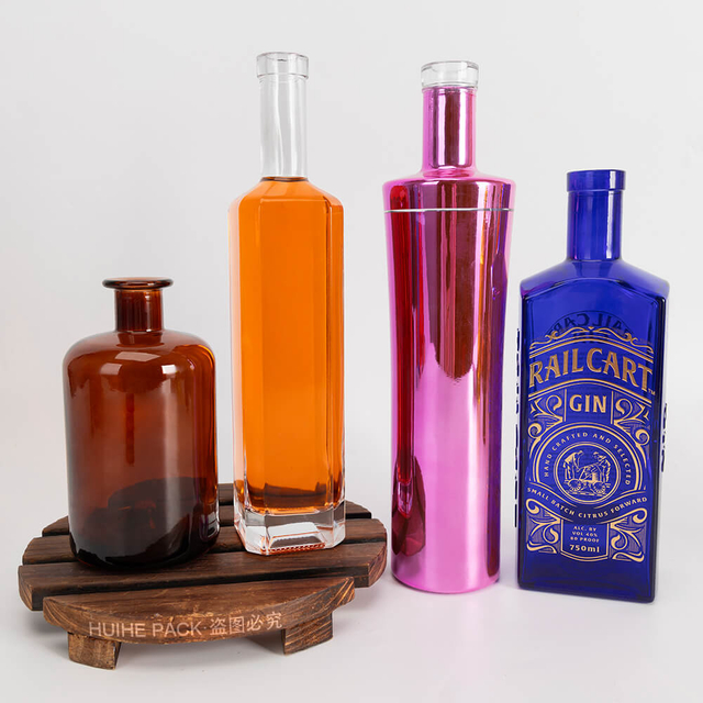 Logotipo de logotipo color recubierto de whisky con botellas de vidrio de brandy al por mayor