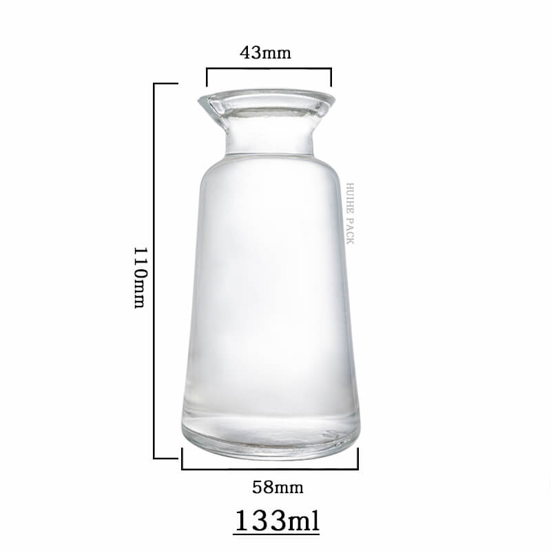 flared neck liquor bottle-capacity Capacidad de botella de licor de cuello acampanado