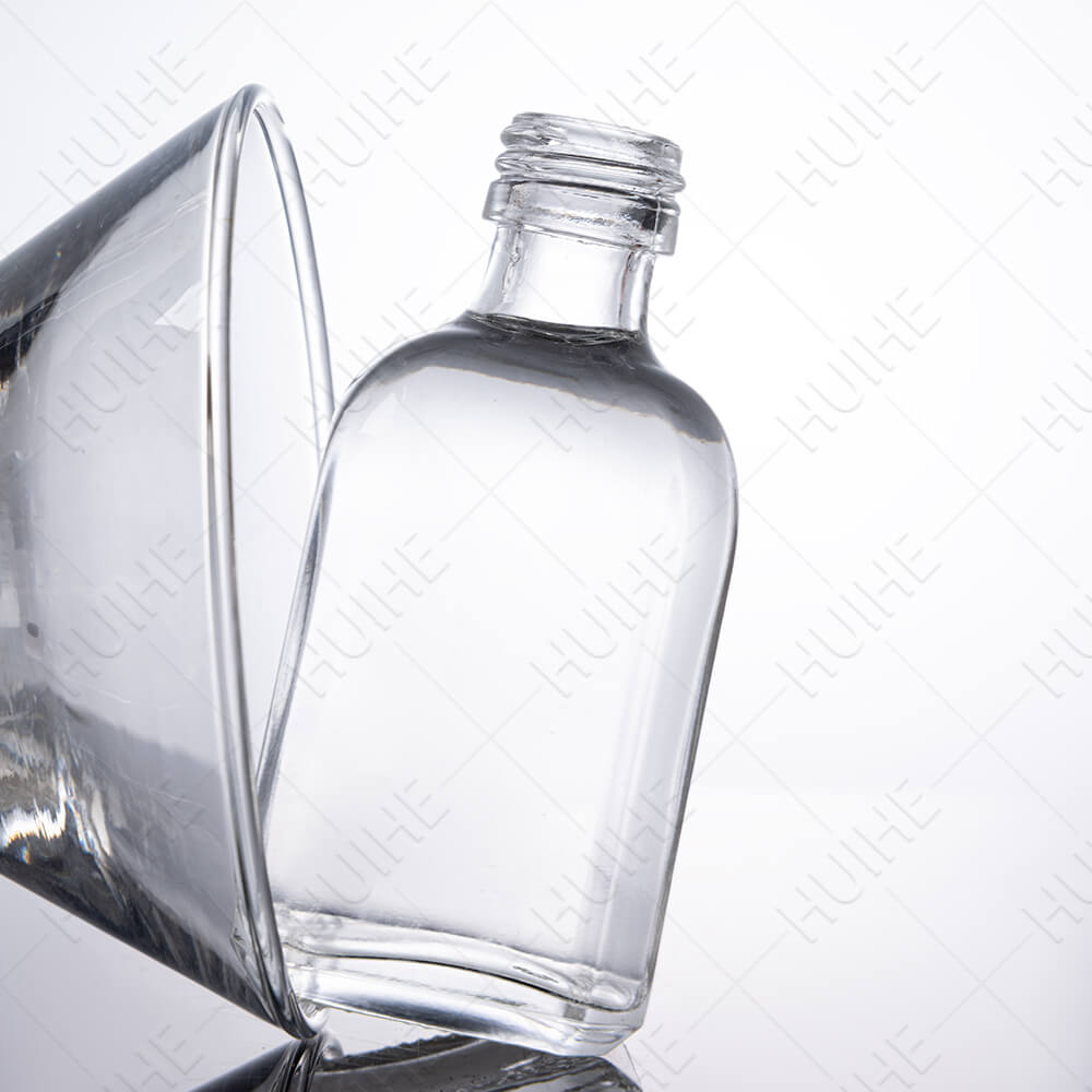 botellas de chupito de alcohol cuadradas (5)