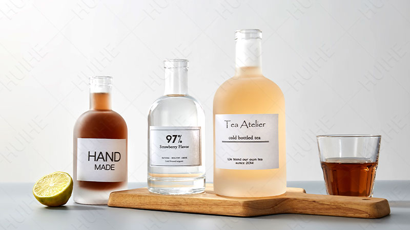 Botella de licor redonda cl&aacute;sica - botella de licor n&oacute;rdico