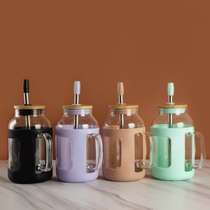 Botella de agua con mango de vidrio con pajita y tapa de alto borosilicato 