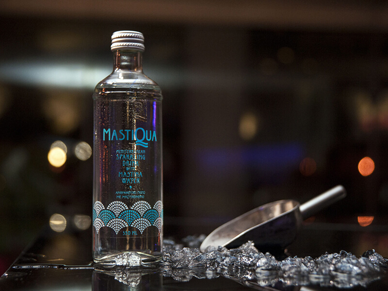 botellas de agua de vidrio personalizadas hoteles restaurantes 04.jpg