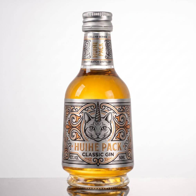 Botellas peque&ntilde;as de alcohol de vidrio esmerilado transparente de 50 ml con tap&oacute;n de rosca